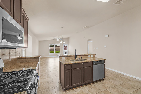 21330 Cypress River Oak Dr-9