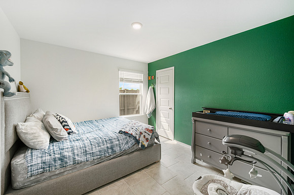 1046 Appaloosa Lane-11