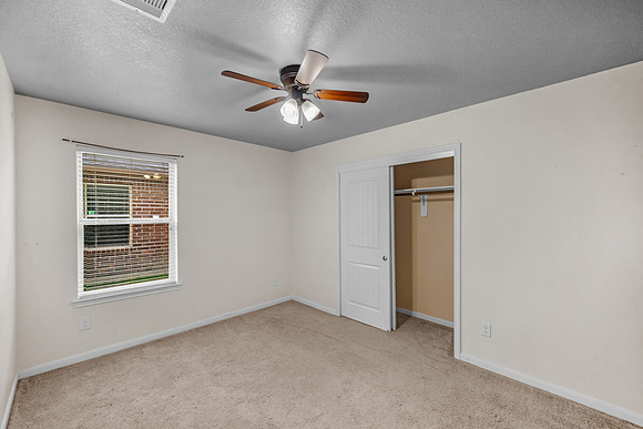 21330 Cypress River Oak Dr-14