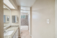 23102 Lestergate Dr-18