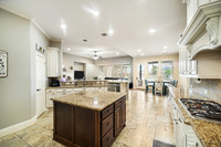 16901 W Caramel Apple-19