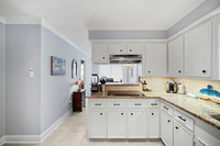 8814 Tavistock-18