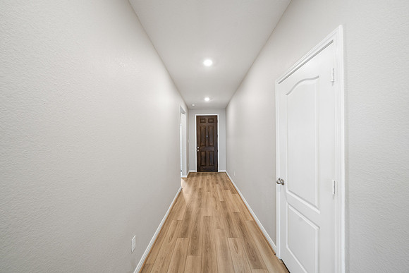 994 Camellia Hills Ln-10