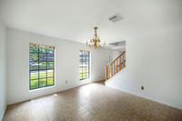 8011 Pinyon Creek Ct-8
