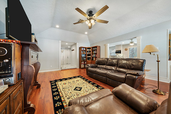 14002 Briar pl-12