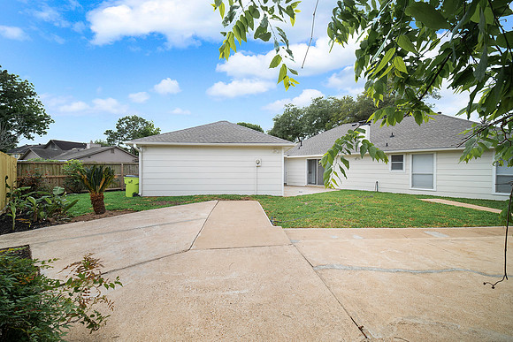 1718 Hilton Head Dr-33