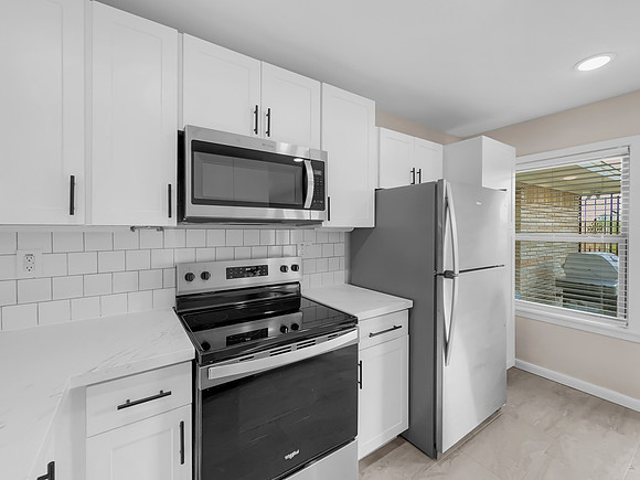 2202 Stonecrest-15