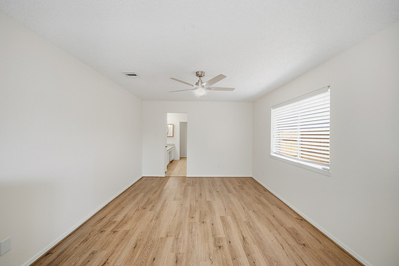17819 Fieldglen-28