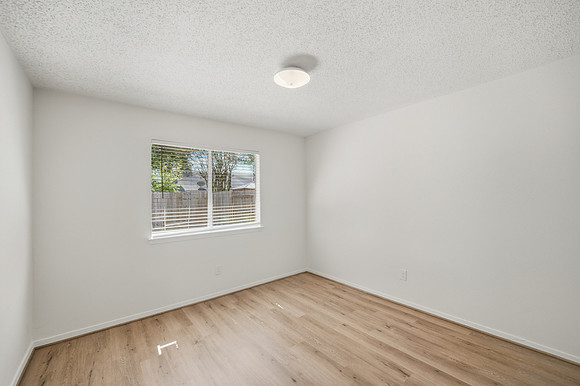 17819 Fieldglen-6