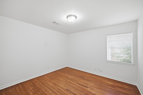 9524 Truscon Dr-16
