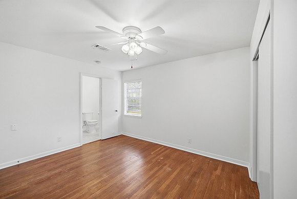 9524 Truscon Dr-14