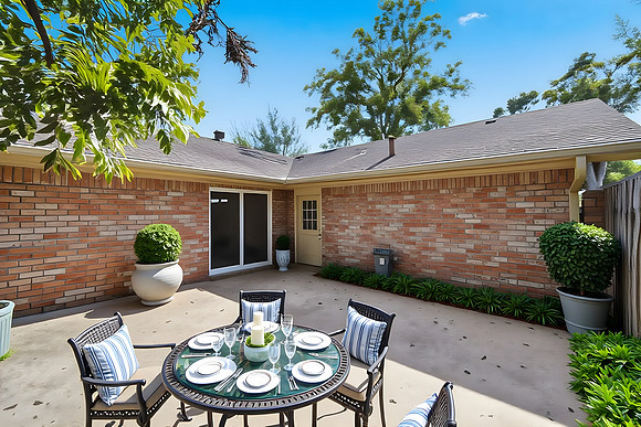 9524 Truscon Dr-25