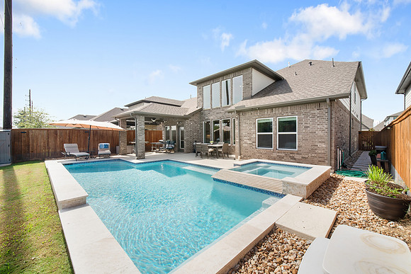 18214 Sunset Elm-35