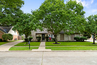 8814 Tavistock-1