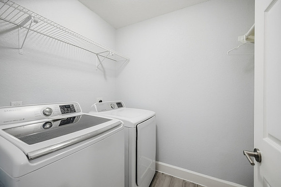 3116 Creek Bank-20