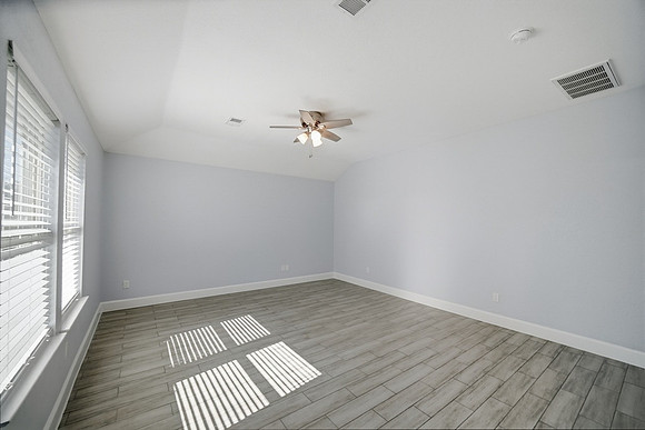 3116 Creek Bank-21