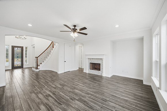 16518 Boston Post-10