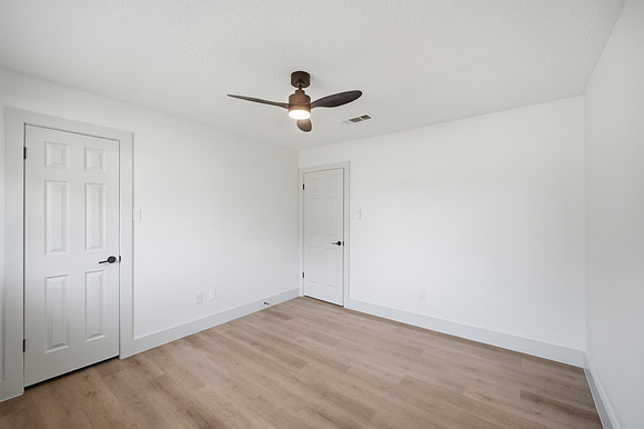 11303_Olympia_Dr-14