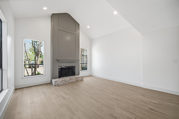 2606NantucketDr_007