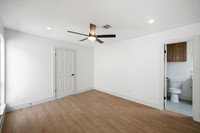 2606NantucketDr_016