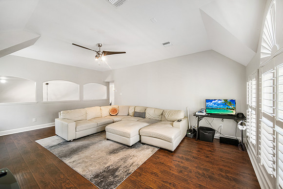 12839 Bedford Falls Dr-32