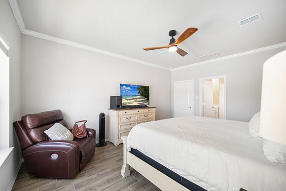 18214 Sunset Elm-21