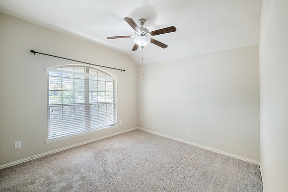 16602HighlandCountryDr-6