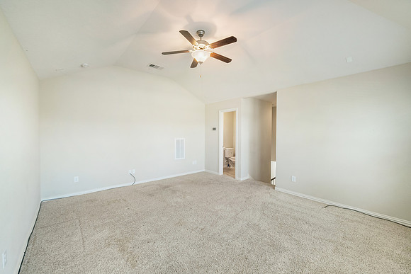 16602HighlandCountryDr-29