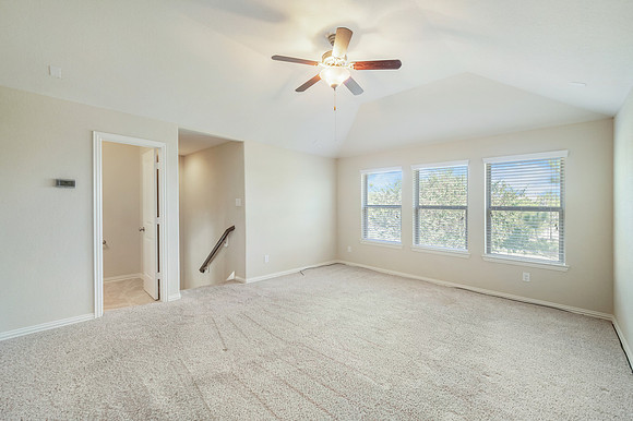 16602HighlandCountryDr-30