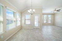 16602HighlandCountryDr-18