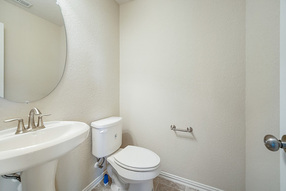 16602HighlandCountryDr-31