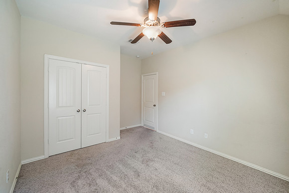 16602HighlandCountryDr-10