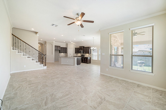 16602HighlandCountryDr-39