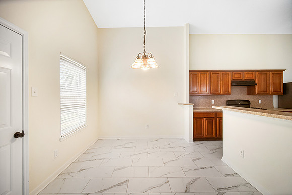 315 Brushy Glen Dr-15