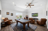 1022 Fairway Cir staged8