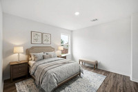 1022 Fairway Cir staged9