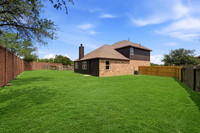1022 Fairway Cir staged12