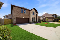 1015 Fairway Cir staged2