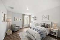 1015 Fairway Cir staged11