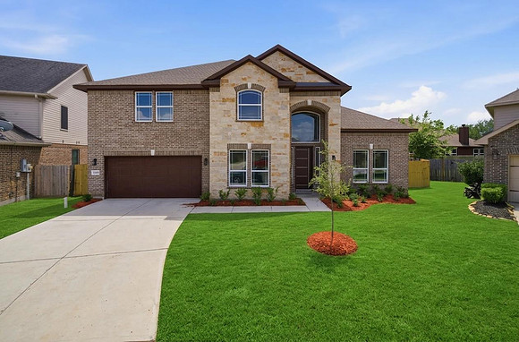1015 Fairway Cir staged16