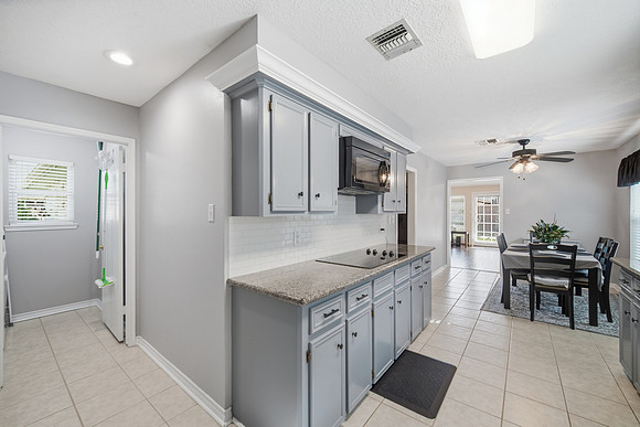 15406 Glenwood Park Dr-56