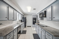 15406 Glenwood Park Dr-51