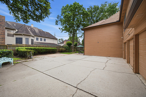 8417 Crescent Wood Ln Ext Large-4