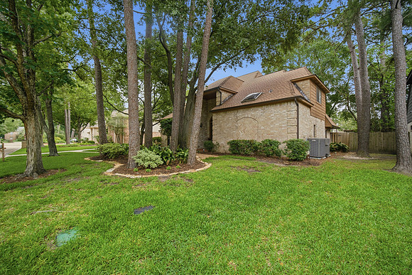 8417 Crescent Wood Ln Ext Large-8