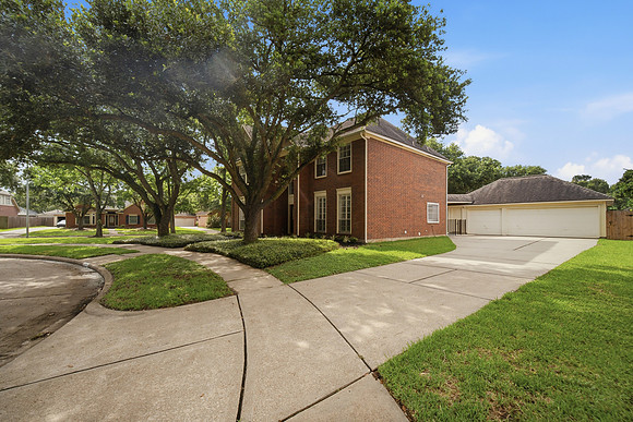 23203 Gate Creek Ct2