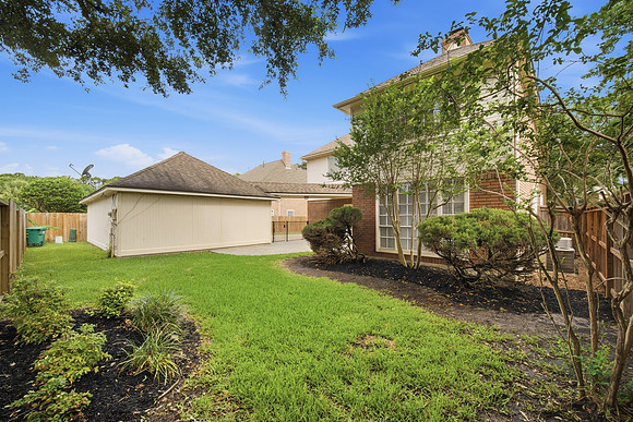 23203 Gate Creek Ct33