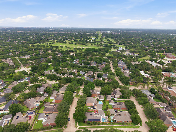 23203 Gatecreek Ct Drone4