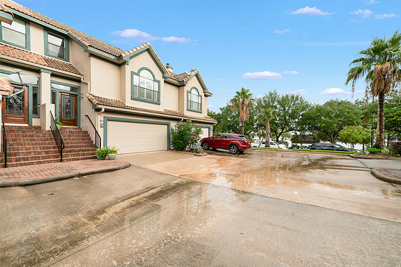 452MarinersDr-2