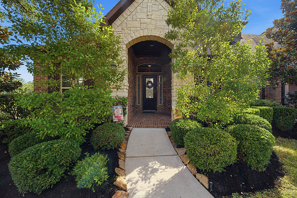 19526 Rockview Ledge Ln4