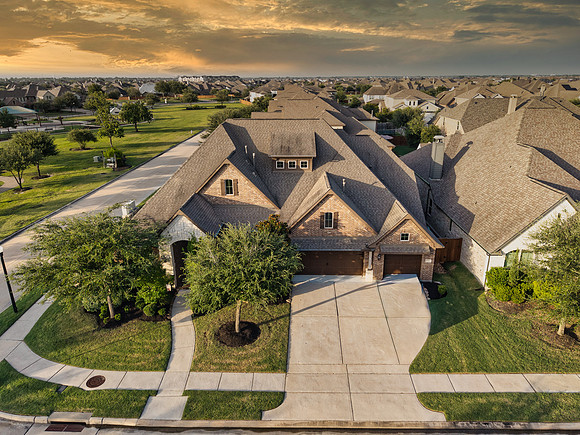 19526 Rockview Ledge Ln Drone-1